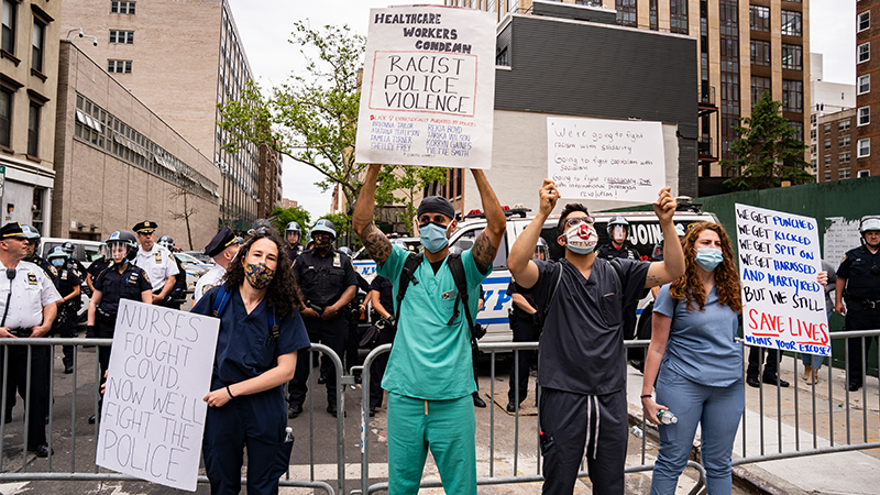 Sozialistische Gesundheits­arbeiter*innen fordern: Polizei raus aus unseren Gewerkschaften und Krankenhäusern!