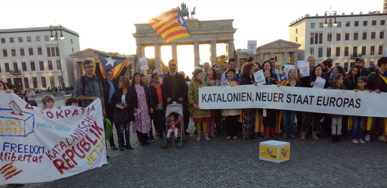 Berlin: Verteidigt das katalanische Referendum! [Fotogalerie]
