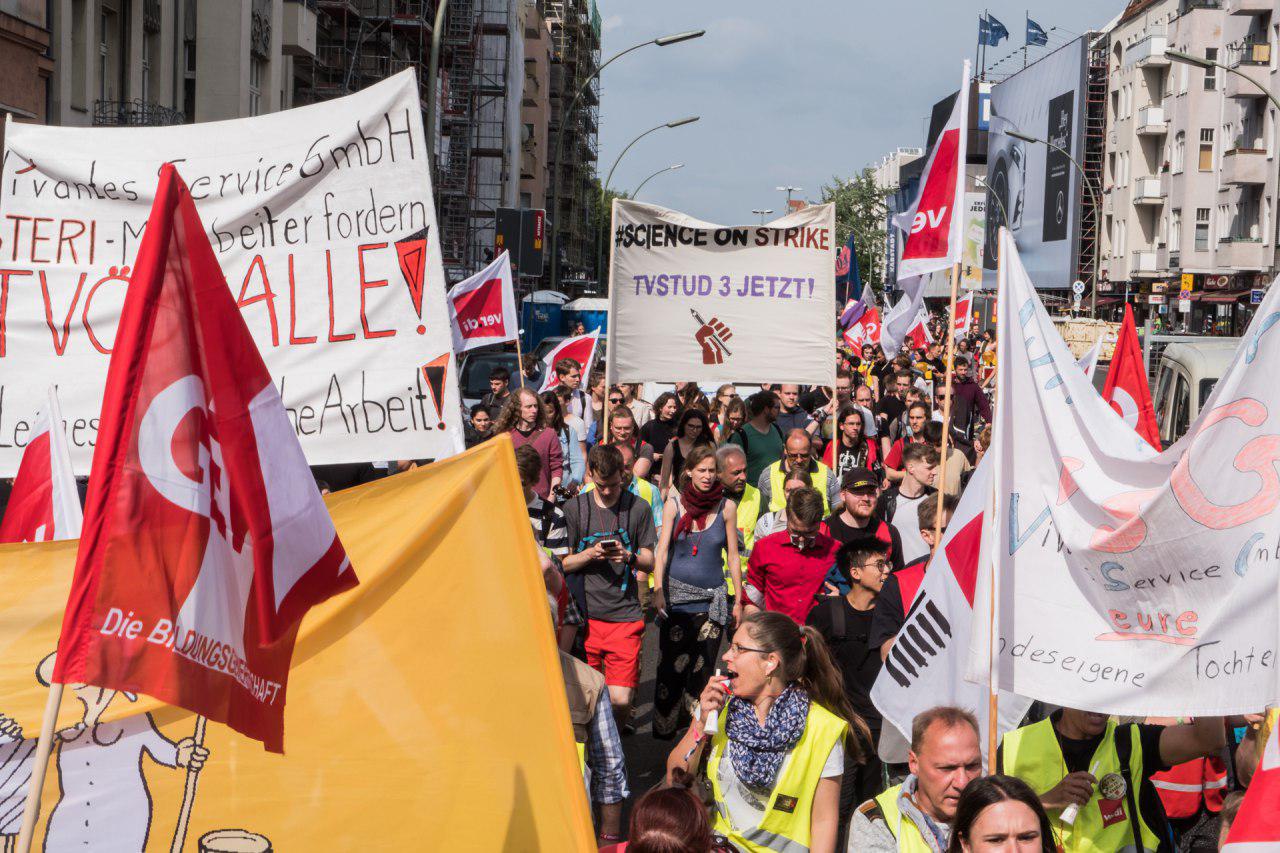 1500 TVStud- und VSG-Streikende demonstrieren gemeinsam: “Weiterkämpfen  bis zum Sieg!” [mit Fotos und Videos]