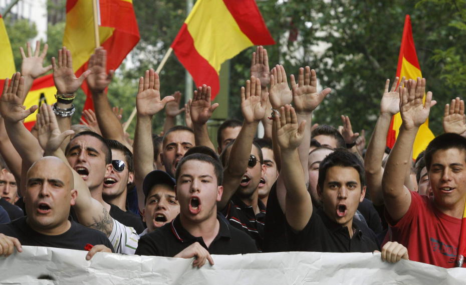 Regierungsparteien und Faschist*innen demonstrieren in Barcelona für die Einheit Spaniens [mit Bildern]