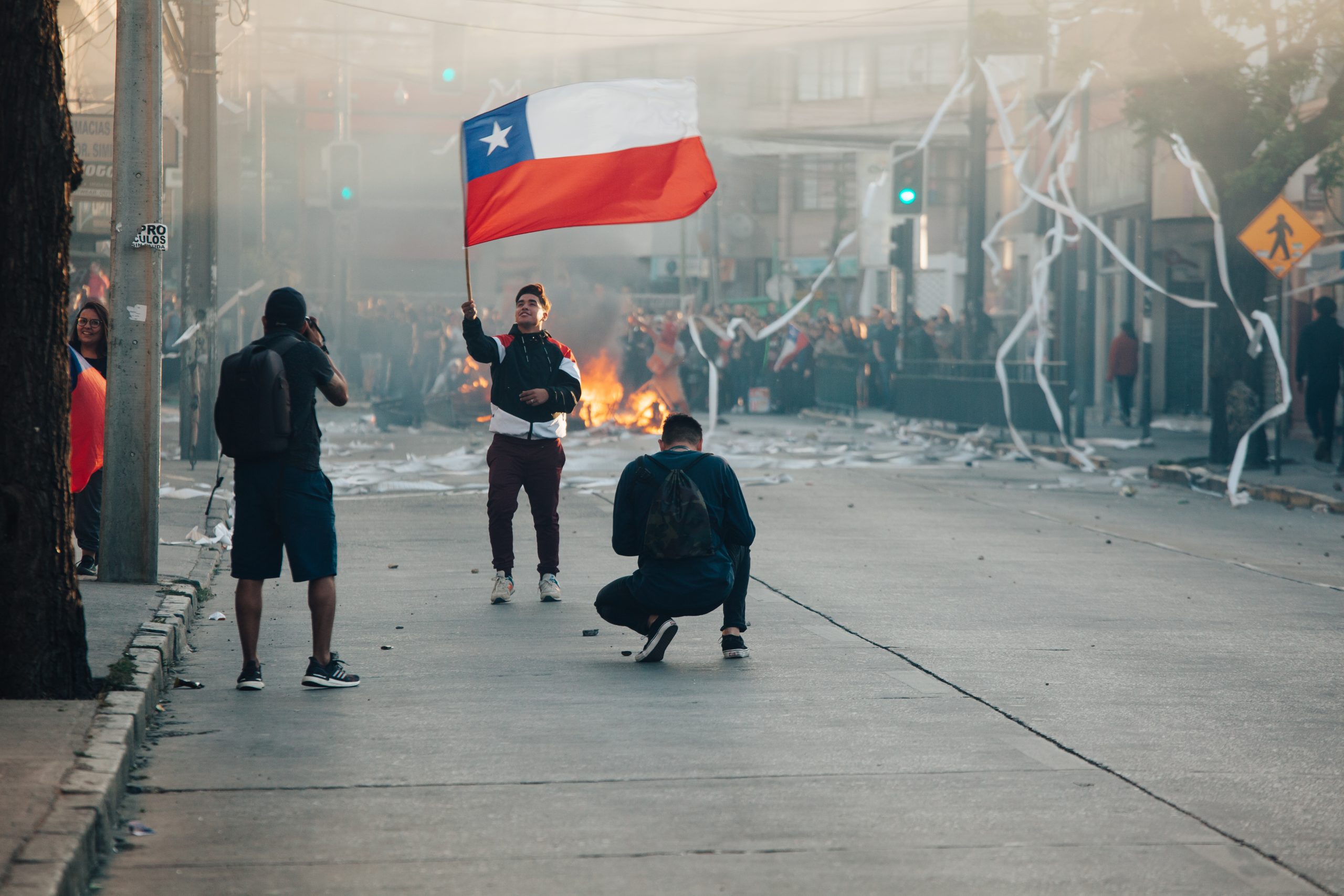 Chile: Polizei ermordet Straßenkünstler – Proteste folgen