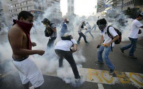 Venezuela: Studis als Vorhut der Reaktion?
