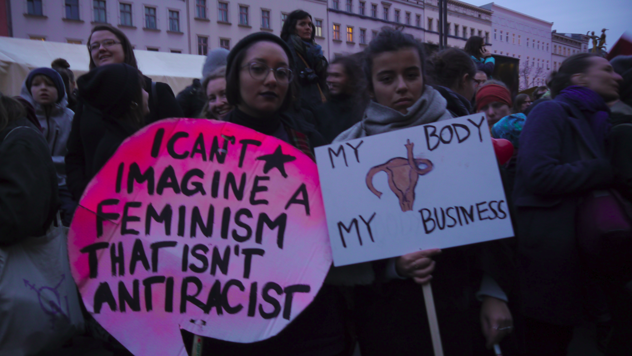 Berlin: 10.000 Menschen beim internationalen Frauenkampftag