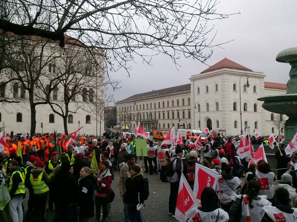 München: Landesbeschäftigte im Warnstreik